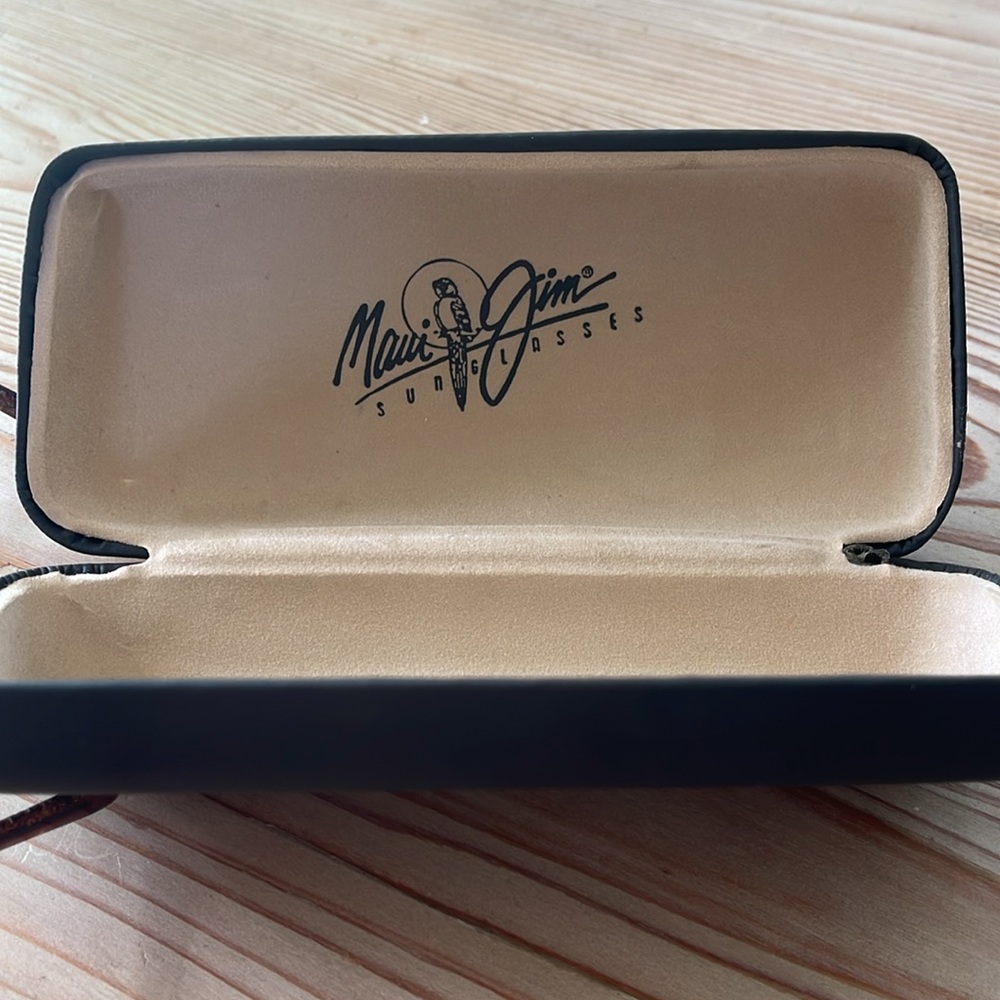 Maui Jim 137 Catamaran Sunglasses - Picture 7 of 8